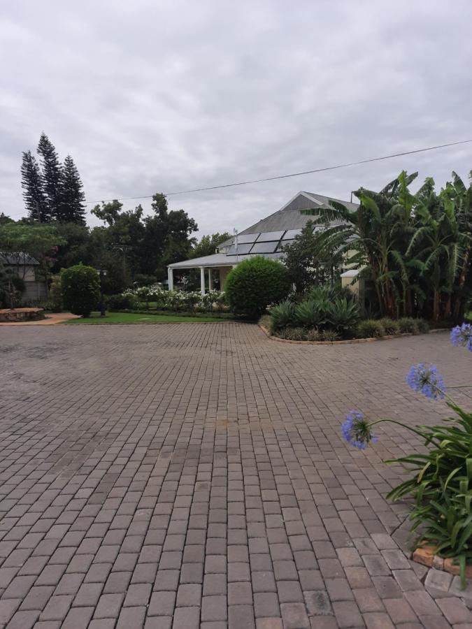 Villa Beryl Guesthouse Vryheid Bagian luar foto